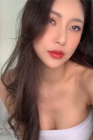 美女LookBook变装Show098